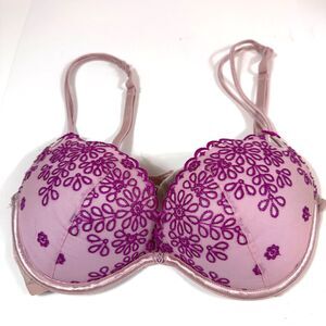 Victoria's Secret Sexy Little Thing 34C‎ Bra Lite Pink Embroidered Underwire Y2K